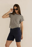 Freestyle Short - Navy & White