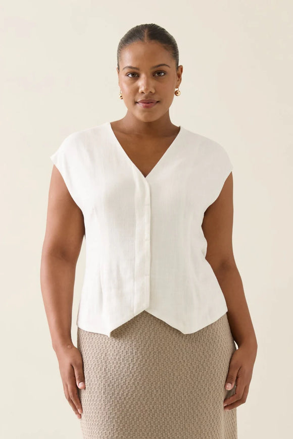 Ingrid Vest - Lotus & Canvas