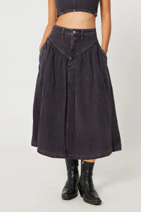 Leonie Skirt - Vintage Black & Cloud